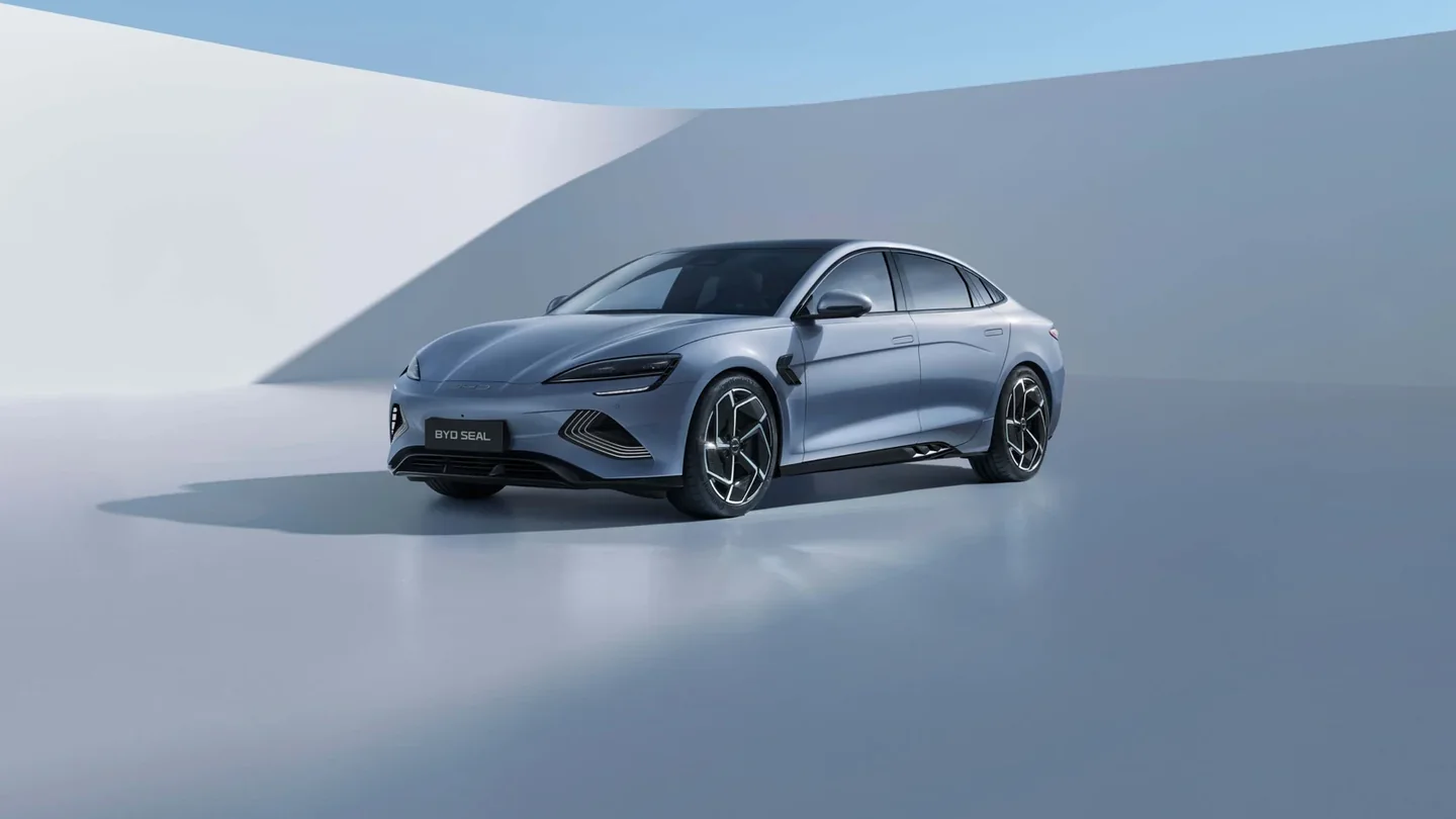 BYD SEAL — иллюстрация модели