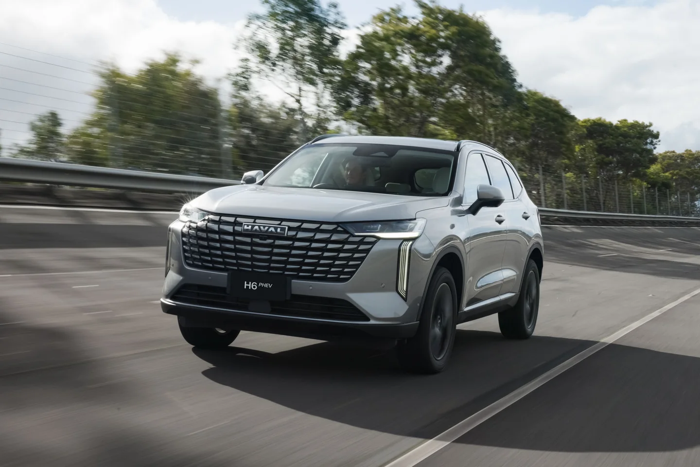 Haval H6 PHEV — иллюстрация модели